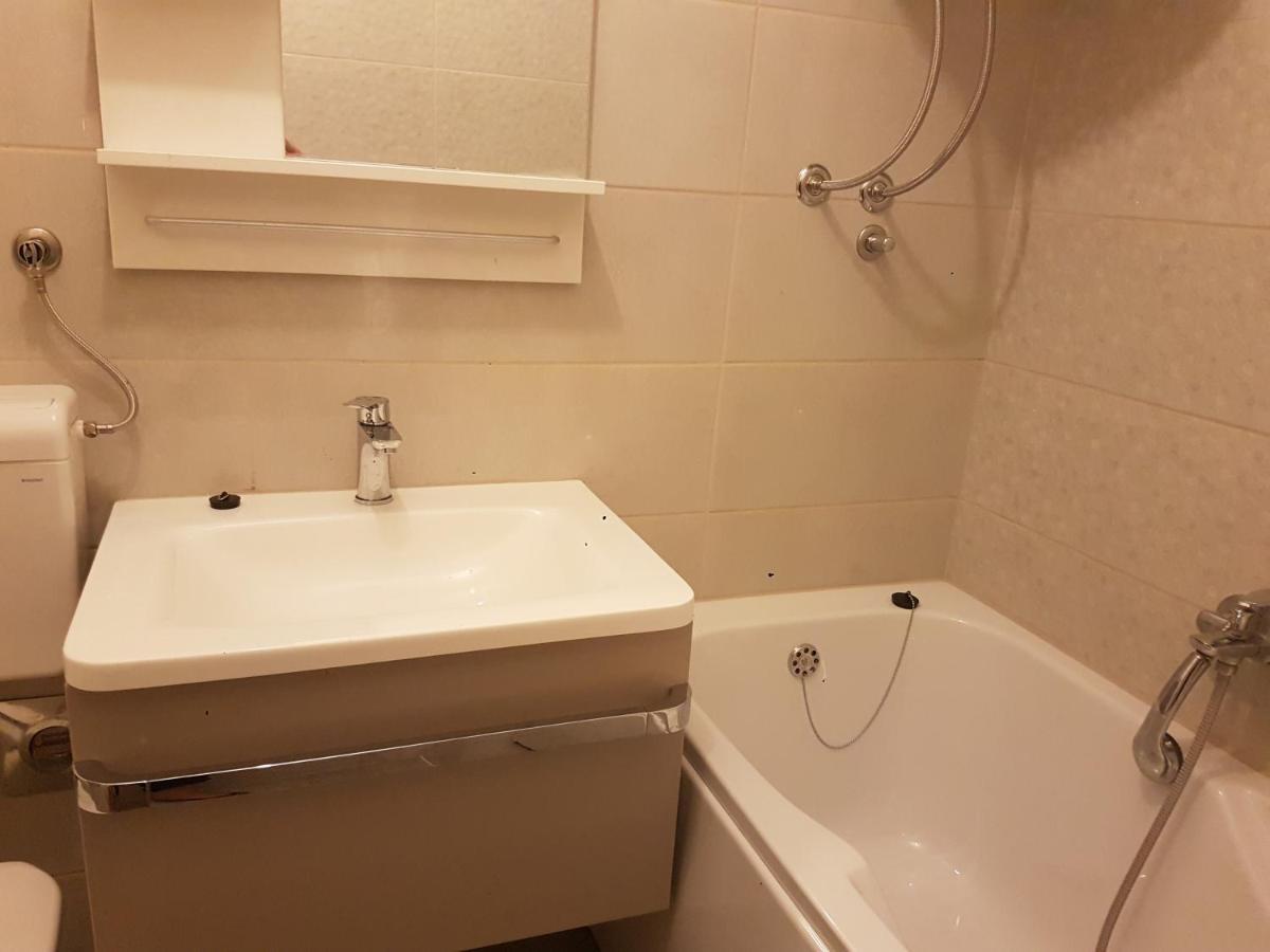 Apartment Sretni Dimnjacar Osijek Exterior photo
